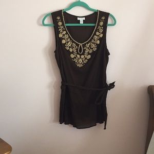 Brown tank with beads and tie on side